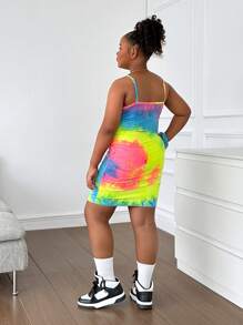 SHEIN Tween Girls' Fitted Casual Scrunchie With Tie-Dye Camisole And Pleated Side Dress