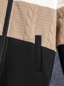 SHEIN 小男孩可爱恐龙图案保暖内衬连帽夹克，一件温暖舒适的夹克，适合 4-7 岁男孩在秋季、春季和冬季穿着。这款夹克不仅适合上学，也适合居家穿着。