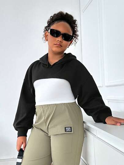SHEIN Tween Girls' Extended Size Relaxed Fit Simple Solid Color Hooded Cropped Sweatshirt
