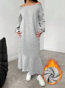 Chiquease Damen Kleid mit Off-Shoulder, Unifarben und kuschelig warm - Hellgrau - Übersicht 4