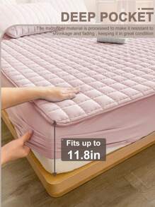 1 pieza Sábana ajustada acolchada sólida, ropa de cama, protector de colchón, cubrecama, sábana, textil para el hogar acogedor, protector de colchón transpirable y antipelusas, decoración del hogar, cubrecama decorativo de unicolor para dormitorio y dormitorio, se ajusta a todas las camas - individual, doble, queen, king, apto para todas las estaciones, lavable a máquina, cubrecama antipolvo, antideslizante, no incluye almohada ni funda de almohada, de vuelta al colegio