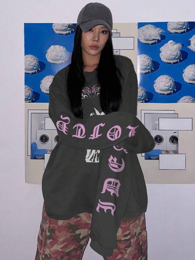 Women's Loose Fit Streetwear Printed Sweatshirt