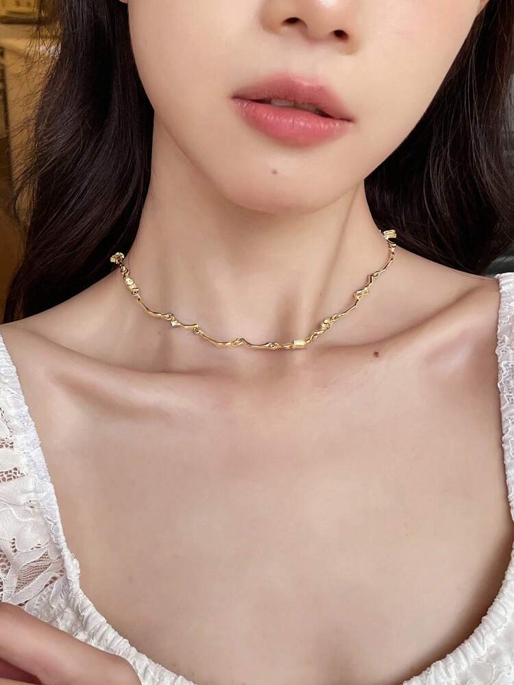 Rhinestone Decor Simple Luxury Collar