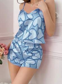 Conjunto de pijama de 2 piezas con camisa de tirantes y pantalón corto con estampado de corazón satinado