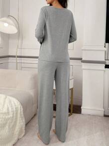 字母印花长袖睡衣套装，秋冬舒适优雅细节 - 灰色 - 查看 2