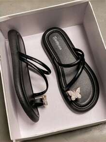 女式黑色凉鞋，带水钻蝴蝶设计，简约时尚，百搭休闲度假圆头平底凉鞋，柔软轻便，防滑，舒适，适合时尚青少年和年轻女性，户外，海滩，夏季 - 黑色 - 查看 2