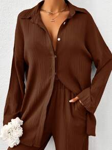 SHEIN Cottnline 棉质高码纯色纹理面料衬衫和裤子两件套 - 棕色 - 查看 3