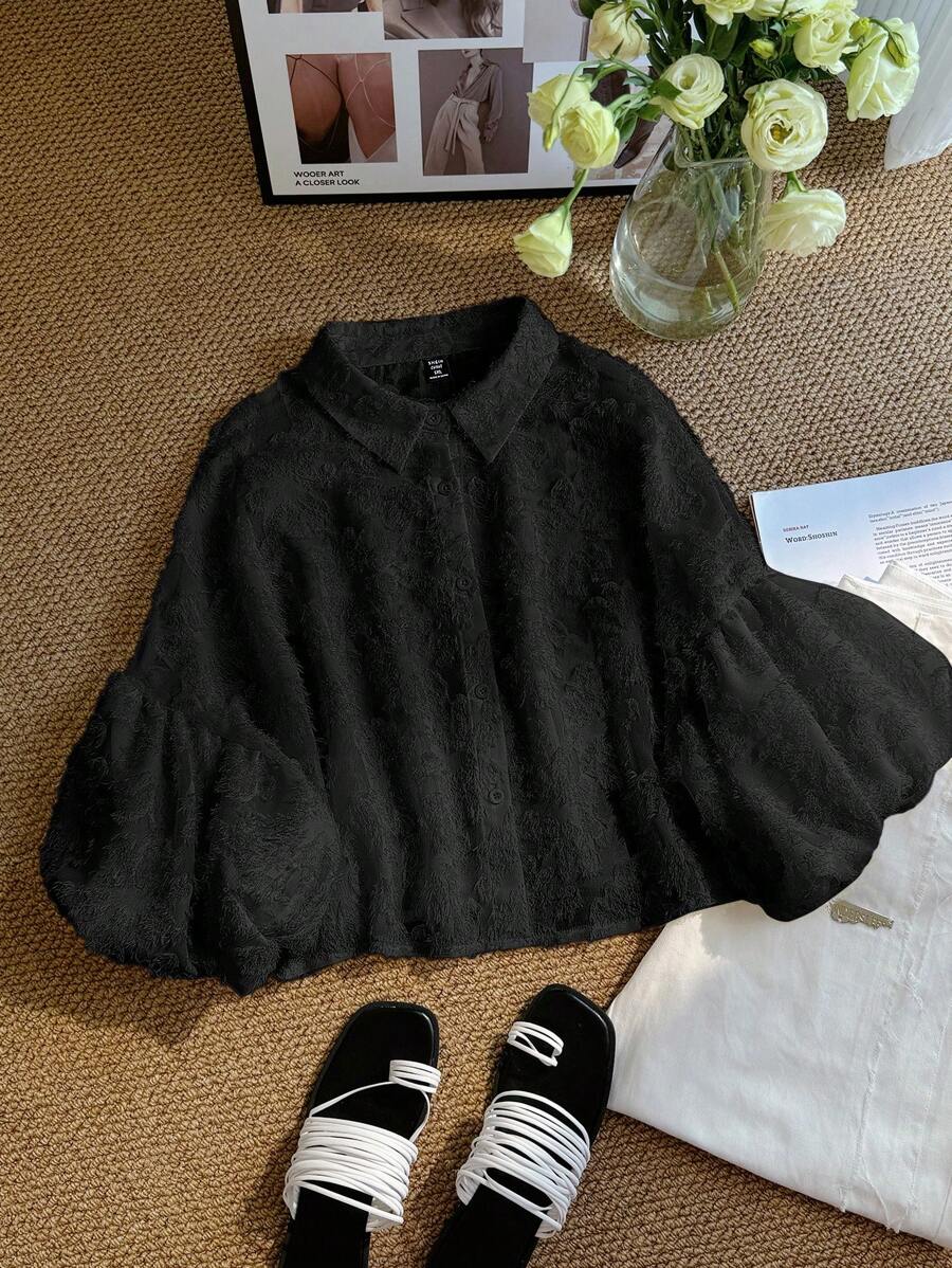 SHEIN Privé Áo sơ mi họa tiết cắt khoét cỡ lớn cho nữ, hàng mới về cho mùa thu trở lại trường - màu đen - Xem 1