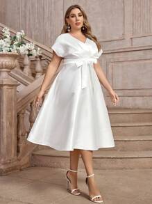 SHEIN Belle Plus Size Simple Bow Tie Dro[-Shoulder Overlap Design Wedding/Cocktail Party Dress, Plus Size White Elegant Bridal Dress - White - View 6