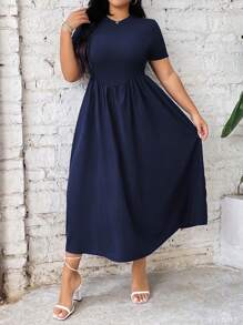 Vionelle Plus Size Solid Color Crew Neck Summer Vacation Short Sleeve Dress Maxi Women Outfit - Navy Blue - View 5