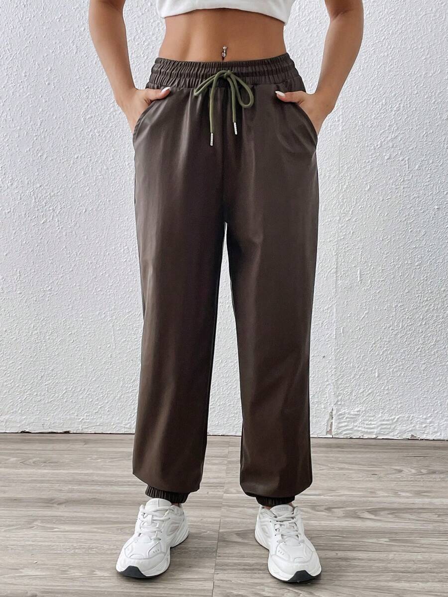 Chiquease Damen einfache braune Leder Hose mit Kordelzug - Braun - Übersicht 1