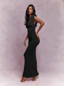 MISSGUIDED Vestido largo con escote en pico drapeado con textura y brillo - Negro - Ver 4