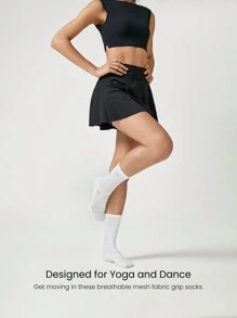 GLOWMODE 3 Pairs Make A Move Grip Scrunch Crew Socks - White - View 6