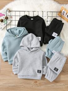 SHEIN 2 件装男婴/女婴休闲字母印花连帽衫和厚羊毛裤套装，秋冬 - 彩色 - 查看 1