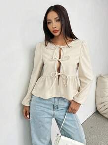 Flirla Blusa de manga larga con cuello redondo, dobladillo con volantes y lazo delantero, color liso