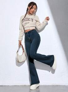 SHEIN Essnce Jeansy jeansowe w jednolitym kolorze z rozszerzanymi kieszeniami
