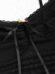SHEIN LUNE Camiseta de mujer con encaje de contraste (recorte al azar) - Negro - Ver 3