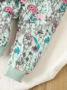 女婴可爱兔子和花卉印花运动衫和裤子套装