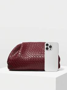 MOTF PREMIUM WOMEN'S FASHIONABLE WINE RED TEXTURED CLUTCH HANDBAG, VALENTINES, BAG FOR WOMEN ELEGANT, LUXURY, PERFECTLY MATCHING WITH PROM ACCESSORIES, FASHIONABLE CLUTCH BAGS FOR WOMAN - Burgundy - View 4