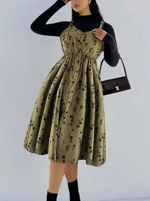 Flirla Vestido Plus Size de Veludo Cotelê Pinafore, Floral Verde Oliva - Multicolorido - Ver 6