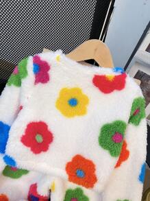 SHEIN 2pcs Set: Teddy Velvet Knit Ditsy Floral Fluffy Round Neck Loose Casual Top & Wide-Leg Loose Casual Pants For Young Girls,Super Soft And Warm,Autumn And Winter,Great For Casual & Daily Wear & School Daily,College Style, Back-To-School,Party