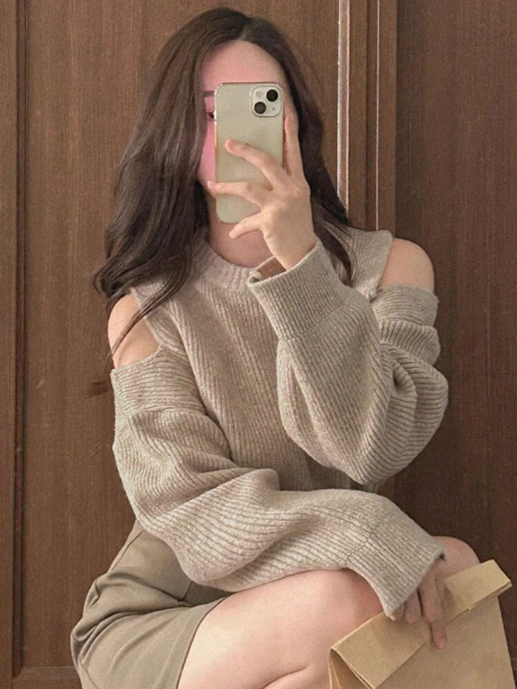 Women's Solid Color Open Shoulder Long Sleeve Sweater,Three Quarter Sleeve Tops,Fall Clothes