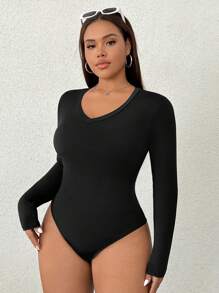 SHEIN EZwear Plus Size Crew Neck Long Sleeve Form-Fitting Elegant And Sweet Charming Fashion Bodysuit, For Winter