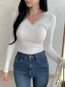 DAZY Áo len dài tay ôm sát cổ chữ V phối ren tương phản dành cho nữ mùa thu - trắng - Xem 4