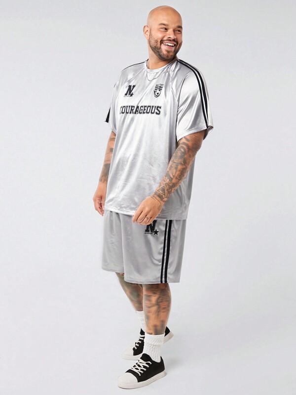 Manfinity NXTstreet 2 bucăți Bărbați de mărimi plus ocazional tricot insignă imprimeu mânecă raglan tricou cu mânecă scurtă și set de pantaloni scurți cu tiv drept, potrivit pentru ținuta zilnică de vară