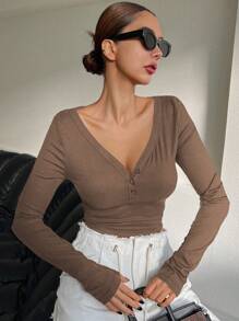 DAZY V-Neck Half Placket Button Curved Hem Fitted Long Sleeve Women T-Shirt