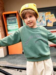 SHEIN 年轻男孩绿色字母印花复古罗纹圆领运动衫，户外室内休闲装