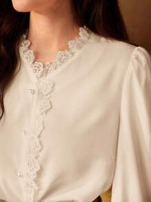 Vintamour Vintage Elegant Women's Shirt With Lace Patchwork, V-Neck, Long Flare Sleeves, Ruffle Hem And Exquisite Pearl Button, Perfect For Work Back To School Clothes Fall Clothes Women Blouses Fall Tops Fall Outfits Teacher Clothes Winter Women Vintage Clothes White Long Sleeve Shirt Button Down Shirt Long Sleeve Top Renaissance Old Money Work Clothes Christmas Clothes Winter Tops Work Women Blouses Homecoming Birthday Women Outfits Cottage Core Fall Clothes Long Sleeve Blouse