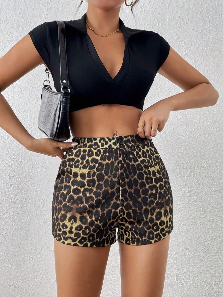 SHEIN Privé Women Leopard Print Casual Shorts - Multicolor - View 1