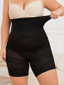 Große Größen einfarbige Shorts mit figurformender Taille - Schwarz - Übersicht 3