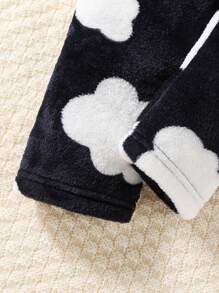 2 件装年轻女孩休闲蓝色睫毛和云朵印花长袖上衣和裤子睡衣套装