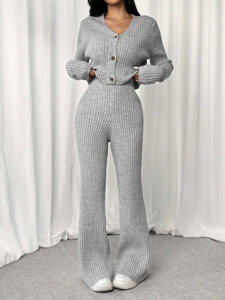 SHEIN EZwear 卡其色罗纹针织开衫 & 针织裤