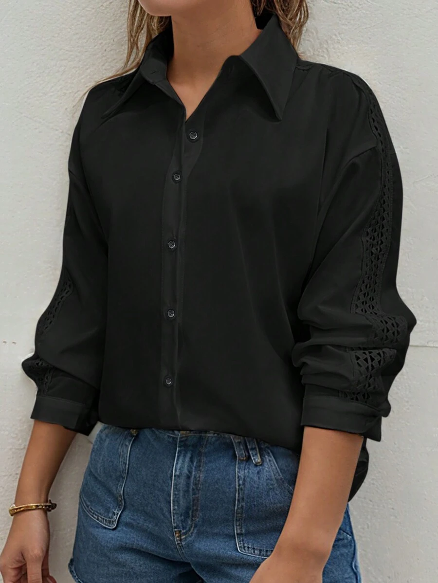 SHEIN ChicEase Camisa negra de manga larga con cuello de encaje calado para mujer, primavera y verano - Negro - Ver 1