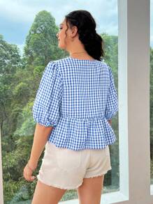 SHEIN EZwear 大码女式格纹印花荷叶边下摆休闲衬衫，配领结，蓝色格子上衣 - 藍色 - 查看 2