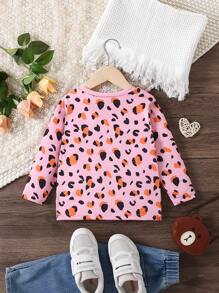 SHEIN 1 件年轻女孩时尚休闲粉色豹纹心形和字母图案长袖 T 恤，适合秋冬季 - 彩色 - 查看 2