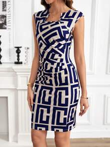 SHEIN Clasi 女式无袖全印花褶饰短款休闲连衣裙