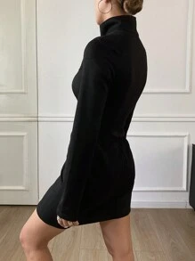 DAZY Women's Front Zip Long Sleeve Minimalist Short Casual Dress