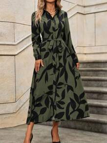 SHEIN Clasi Đầm dài tay cổ chữ V sâu có dây buộc eo màu xanh lá cây in hoa cho nữ - xanh quân đội - Xem 2