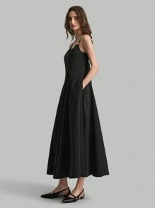 Ontre Black Spaghetti Strap Decor Elegant Pleated Dress Flowy Dress