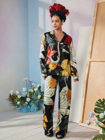 Frida Kahlo X SHEIN X Designer ISELACOS Haut de satin à manches longues avec col à revers imprimé floral, idéal pour les vacances, la Saint-Valentin, le printemps, les sorties, l'automne