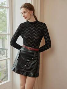 Falda mini evasé de mujer con volantes en el bajo, de piel de poliuretano