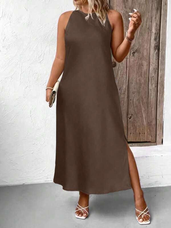 SHEIN Clasi Vestido de satén maxi para mujer de talla grande, de cuello redondo sin mangas, con bajo dividido, para uso casual cotidiano