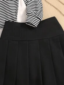 SHEIN 2pcs Tween Girl Knit Asymmetrical Patchwork Top And Pleated Skirt Set