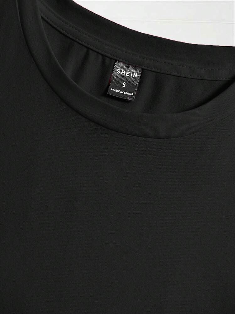 SHEIN LUNE Simple Casual Christmas Pattern Round Neck Short Sleeve Fitted Plus Size Women T-Shirt, Summer - Black - View 5