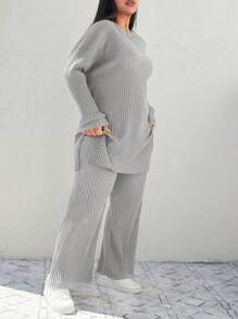 Cloudara Plus Size  Drop Shoulder Split Hem Tee & Pants - Grey - View 3