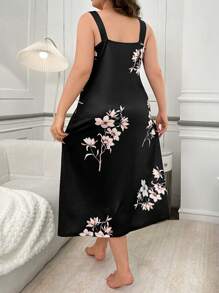 SHEIN Plus Size Mid-Length Nightgown With Plum Blossom Collar Lace Printed - Multicolor - View 2